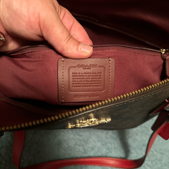 XL Coach tote brown and red - Picture 10 of 12